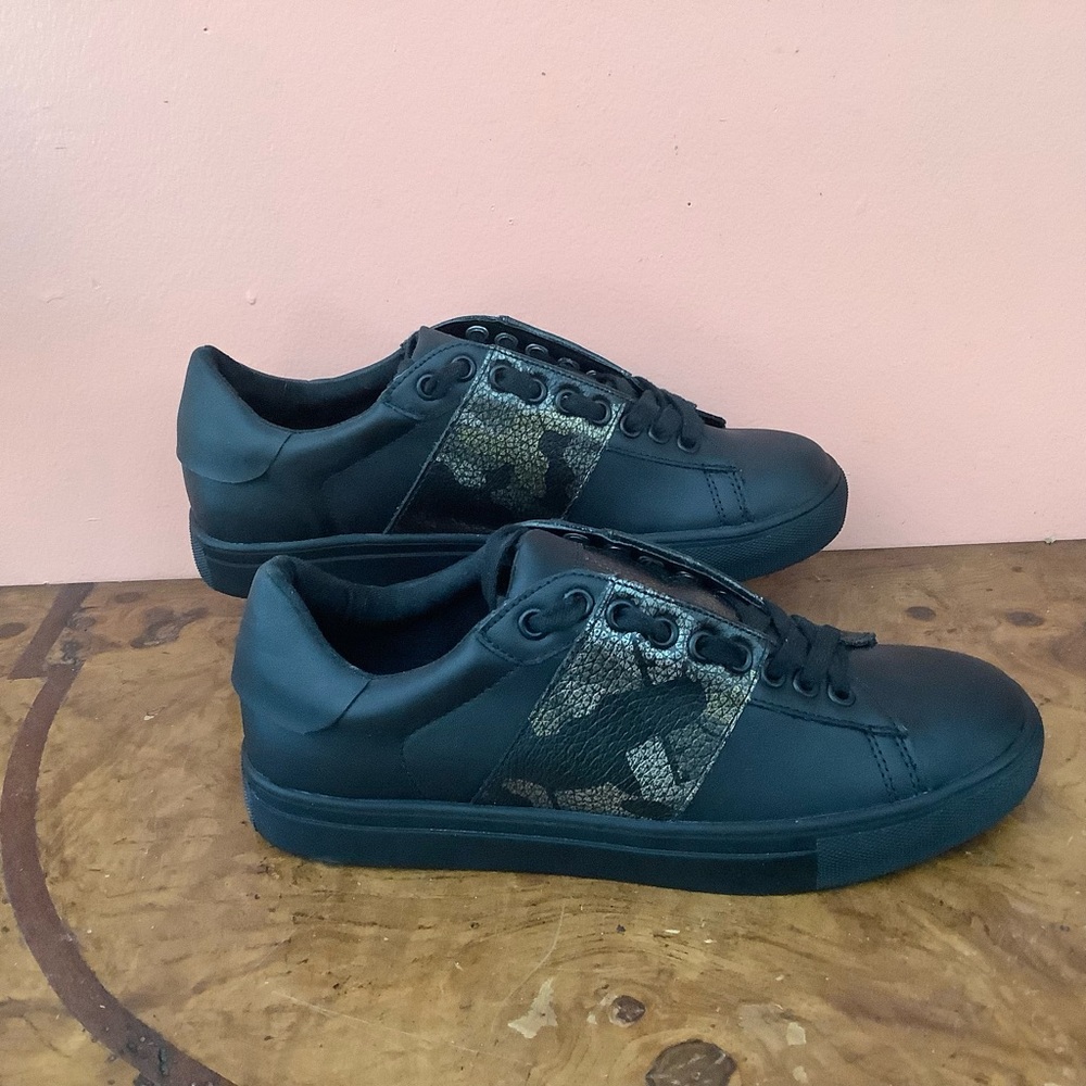 Steve Madden Black  Camo Lace Up Sneakers Casual Shoes Men's Size 8M